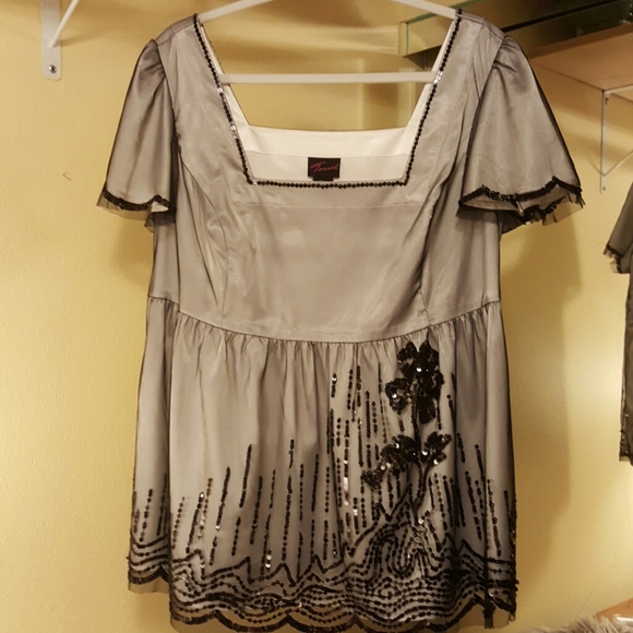 torrid Tops - Torrid party top sz 1 (14 / 16)